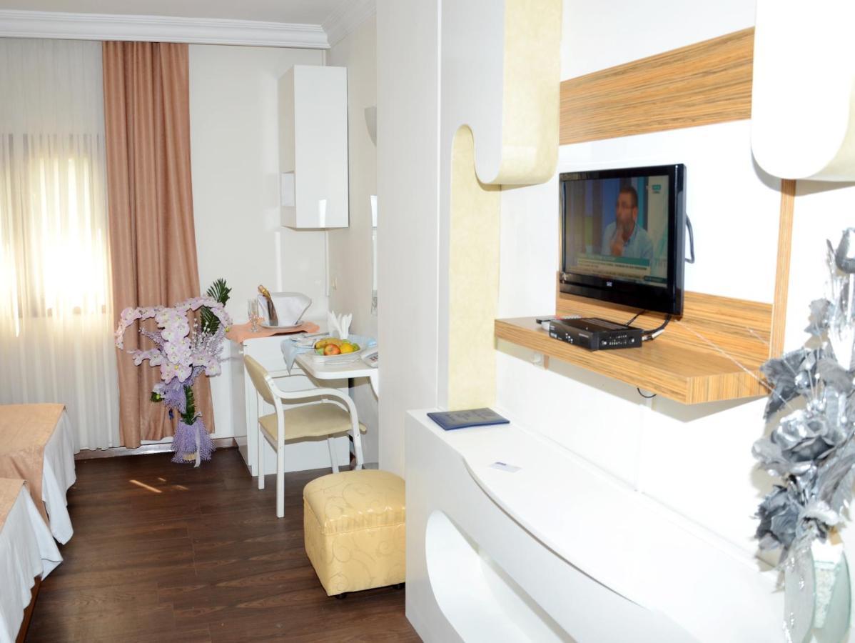 Sevcan Hotel Istanboel